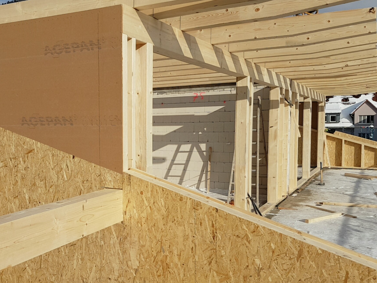 Holzrahmenbau und Dachstuhl – Zimmerarbeiten von Holzbau Hess